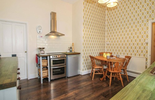 Montgomery Cottage | THE OLD RECTORY COTTAGE, family friendly in Montgomery