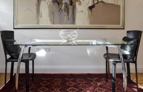 Yaxham House | The Old Rectory Lodge