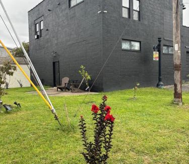 Mount Carmel Apartment | the old soda factory