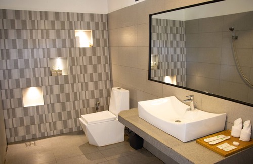 Tuol Kouk Hotel | The One Resort Koh Rong