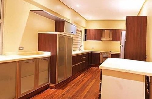 Laurel Bed & Breakfast | The Oriental Luxury Suites Tagaytay