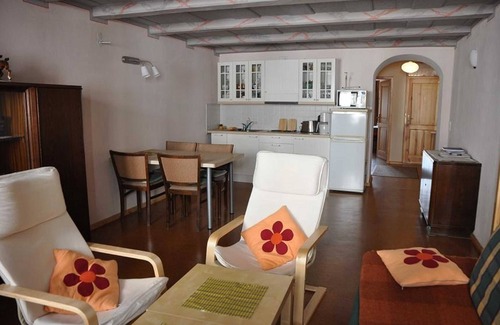 Altstadt Apartment | The parlor