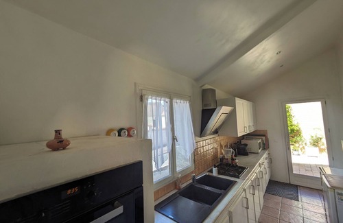 Sonchamp House | The patio at Sonchamp