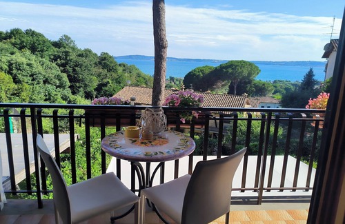 Lake Bracciano Apartment | The Pearl of Trevignano.