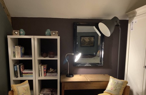 Middleton Cheney Cottage | The perfect village get-away, with places to go on the doorstep!