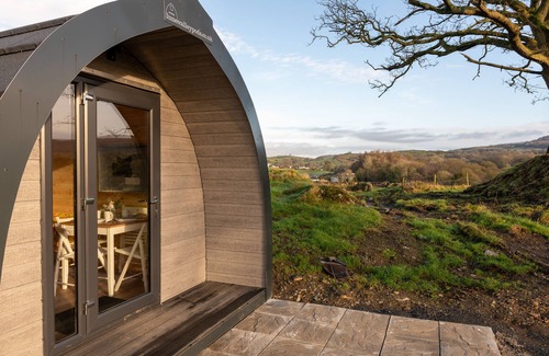 Underbarrow Cabin | The Pig Pod - Luxury Family pod with underfloor heating on a working farm