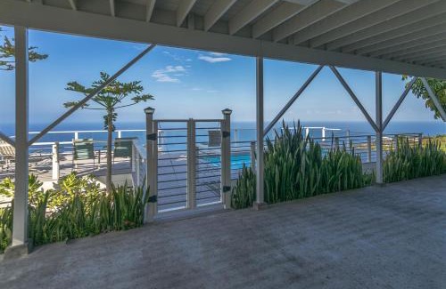 Captain Cook House | The Pineapple Palace