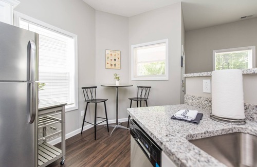 North Upper Street House | The Pink Pearl/5 Min to Rupp/Newly Remodeled