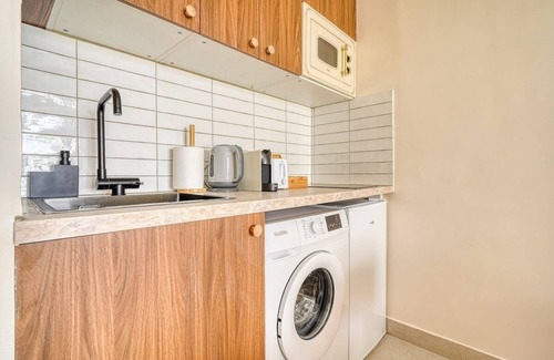 Faubourg de l'Arche Apartment | The Place To Be Paris Defense