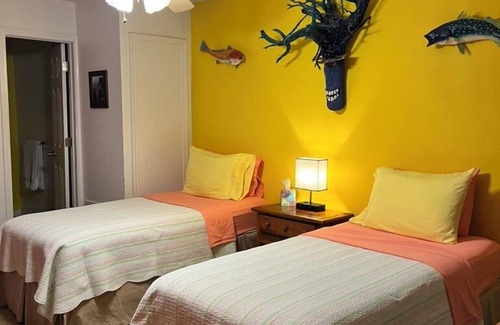 Port O Connor Hotel | The Poco Loco Lodge