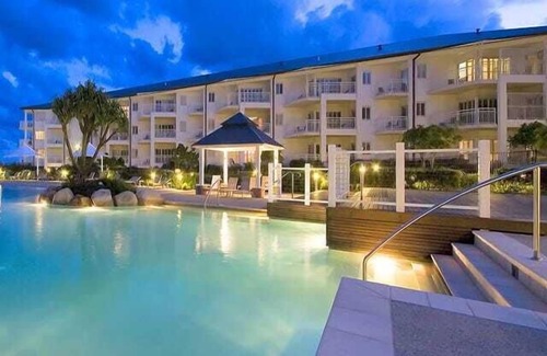 Kingscliff Apartment | The Pool Resort Kingscliff - Studio Ocean and Pool View (3303) - Holiday Management Co.