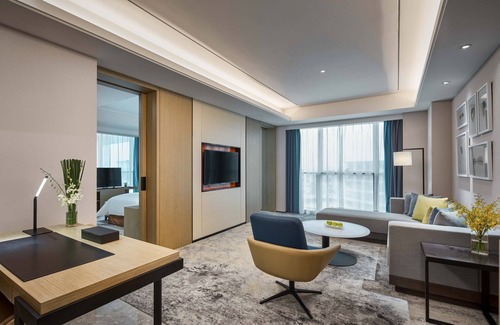 Qingpu Hotel | The Qube Hotel Shanghai Hongqiao
