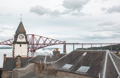 South Queensferry Bed & Breakfast | The Queens Bed & Breakfast
