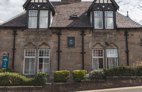 South Queensferry Bed & Breakfast | The Queens Bed & Breakfast