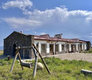 Artsvanik Hotel | The Ranch