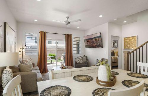 Washington Fields House | The Ranch House-Themed Condo