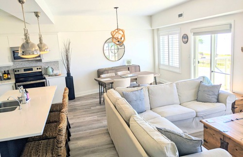 Long Point Condo | "The Red Sand" Beachfront Luxury Condo-Long Point