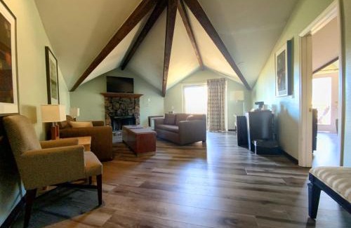 Mount Charleston Hotel | The Retreat on Charleston Peak