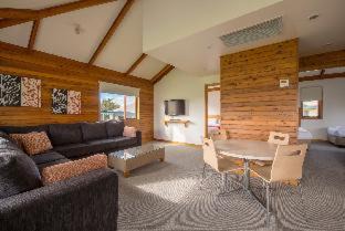 West Beach Resort | The Retreat West Beach Parks