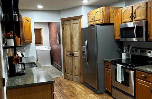 Snowbird House | The River’s Secret Retreat