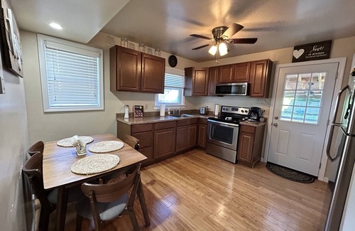 Ronkonkoma House | The Ronkonkoma Bungalow