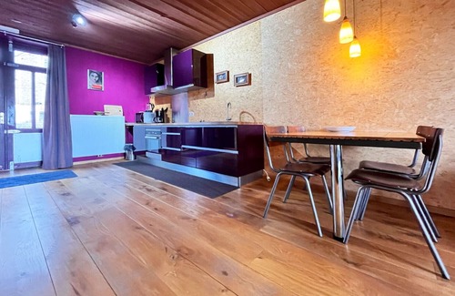 Marcouray House | The Roots - Appartement Isabeau