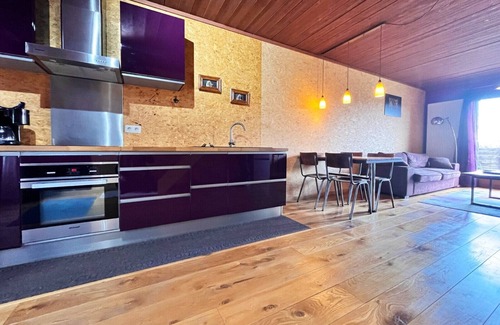 Marcouray House | The Roots - Appartement Isabeau