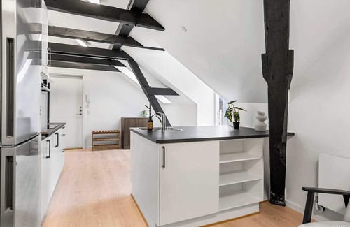 Midtbyen Apartment | The Royal City Suite