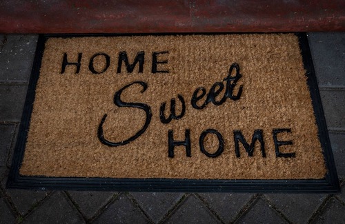 Worcester House | The Royal Worcester- 5 Bedrooms, Upto 10 Guests , Private Gated Parking.