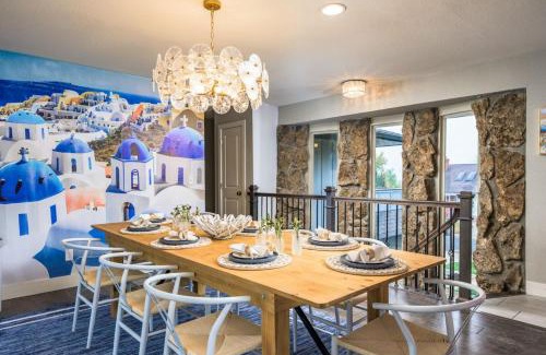 Scenic Heights House | The Santorini Retreat Pool Hot Tub Game Room