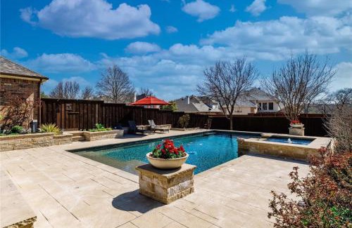 Allen House | The Sapphire Sanctuary with Pool
