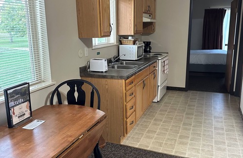 Houston County Hotel | The Sawmill Inn