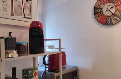 Fezzano Apartment | THE SEA IN FRONT. FREE parking.