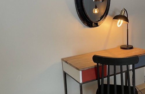 Lamotte-Beuvron Apartment | "the shelter"