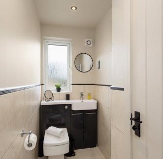 Glenrothes Apartment | The Snug at The Balfour by Coorie Doon Stays