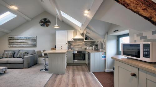 Pistyll House | The Snug - Llyn Peninsula