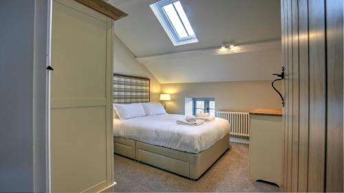 Pistyll House | The Snug - Llyn Peninsula