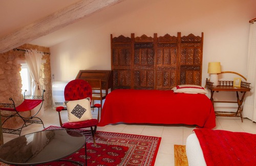 Murviel-les-Beziers Other | The "Souverians" room