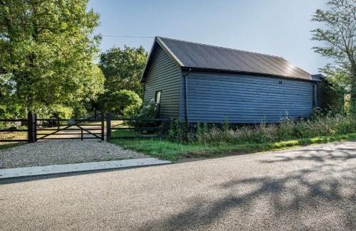 Bury St Edmunds House | The Stable Barn, Smallwood Farm House