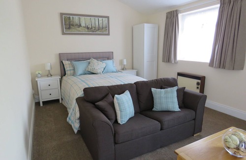 Cheddar House | The Stables at Nyland View (Cheddar)