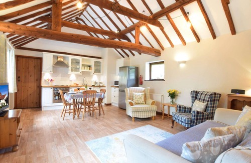 Colchester Cottage | THE STABLES, pet friendly, character holiday cottage in Polstead