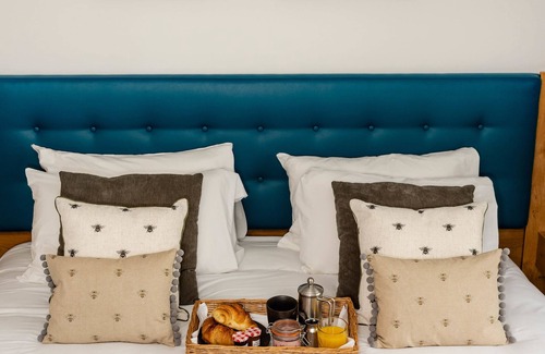 Frampton on Severn Hotel | The Stratford Park Hotel & Golf Club