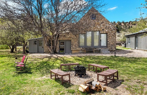 Tropic Apartment | The Studio Room at River Stone Inn at Bryce