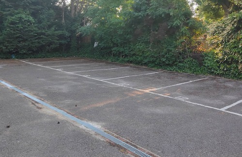 Staines Apartment | The Stylish Apartment is Next to the Train Station Train Station Serenity