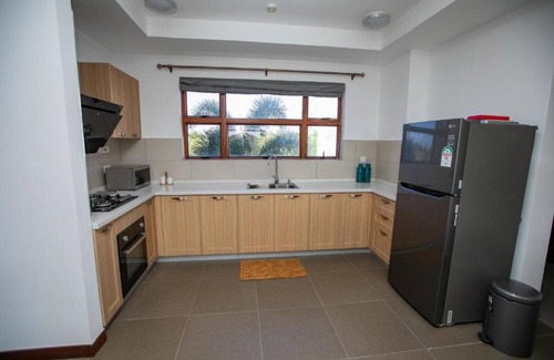 Mtwapa Apartment | The Sultan Palace Beach Retreat Three-Bedroom Apartment