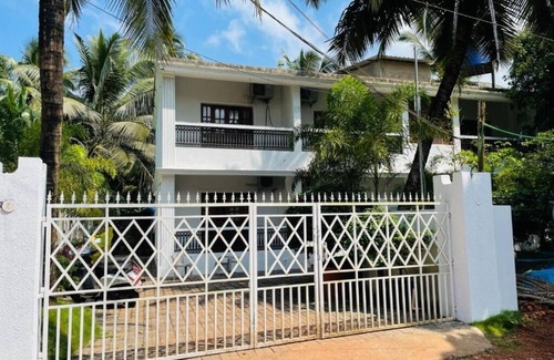 Mandrem Apartment | The Sun - Studio with Balcony