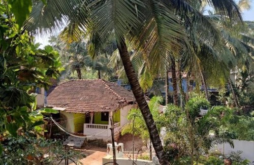 Mandrem Apartment | The Sun - Studio With Balcony