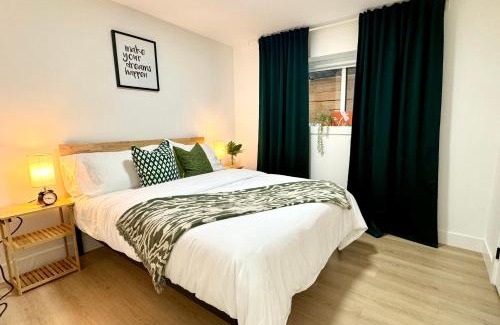 Surrey House | The Sunset Haven- Cozy 2BR Basement Suite near White rock