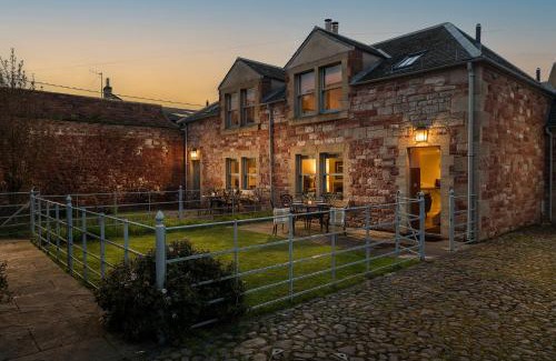 Greenlaw House | The Tackhouse