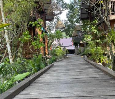 Pantai Tengah House | The Temak Villa